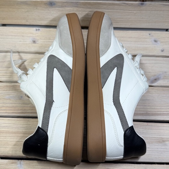 DV by DOLCE VITA Voyage Sneakers Grey Multi Size 9.5 - Picture 7 of 10